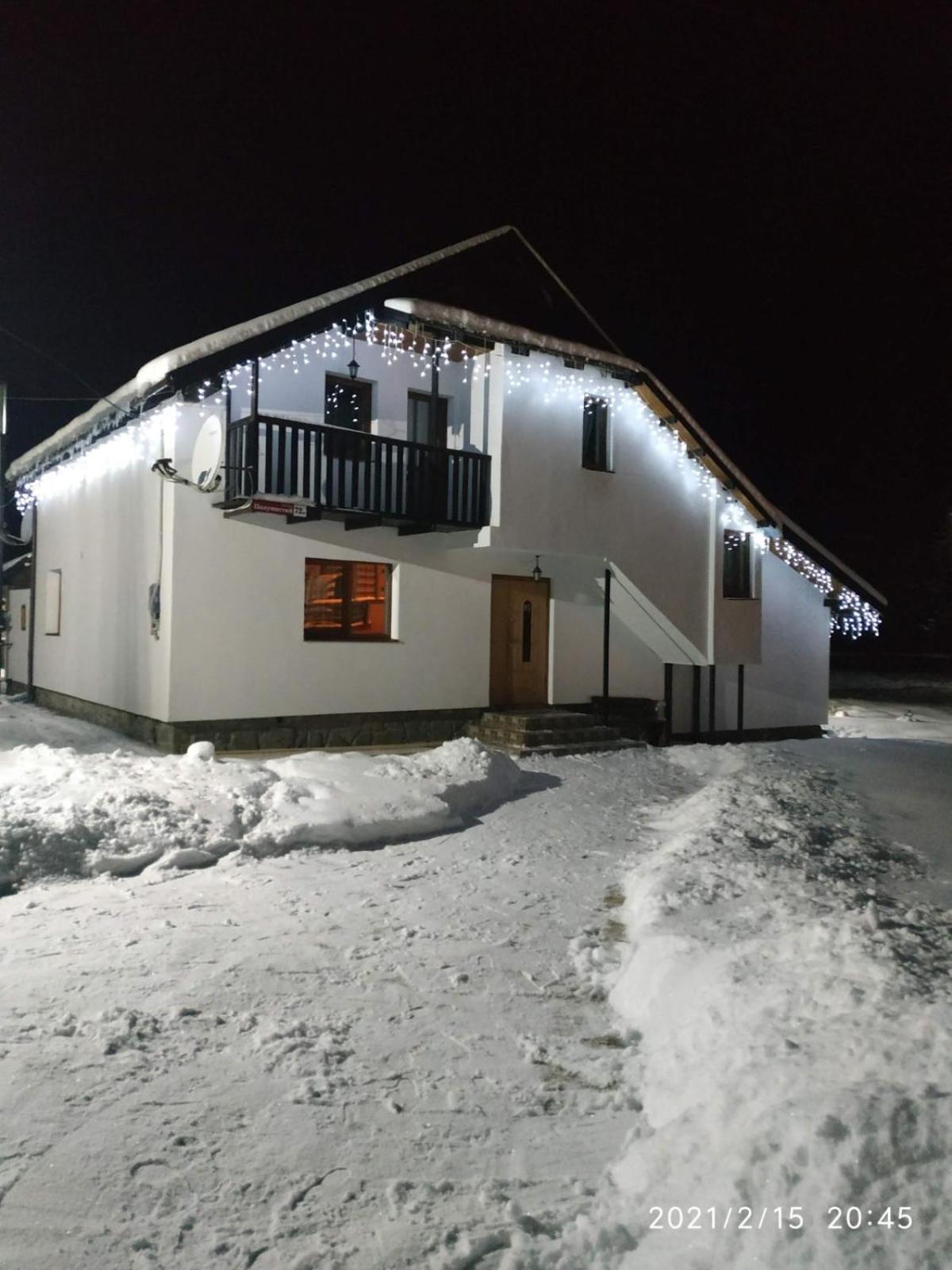 Pensjonat U Anastasii I Sofii Bilya Richki Mikuliczyn Pokój zdjęcie